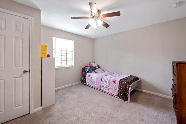 8314 Brandon St