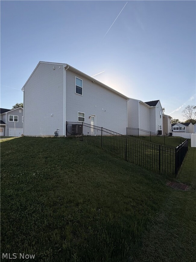 Photo - 677 Crossings Ln