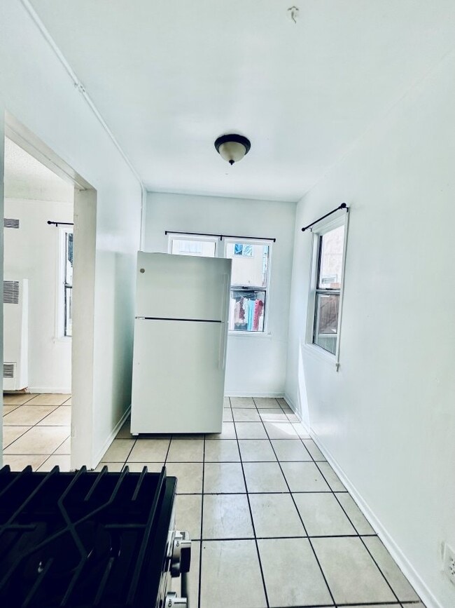 5427 1/2 Dairy Ave Unit 5427