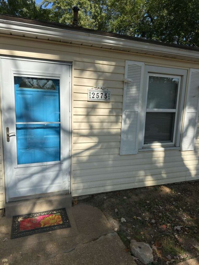 Photo - Freshly Updated Florissant Rental – Perfec...