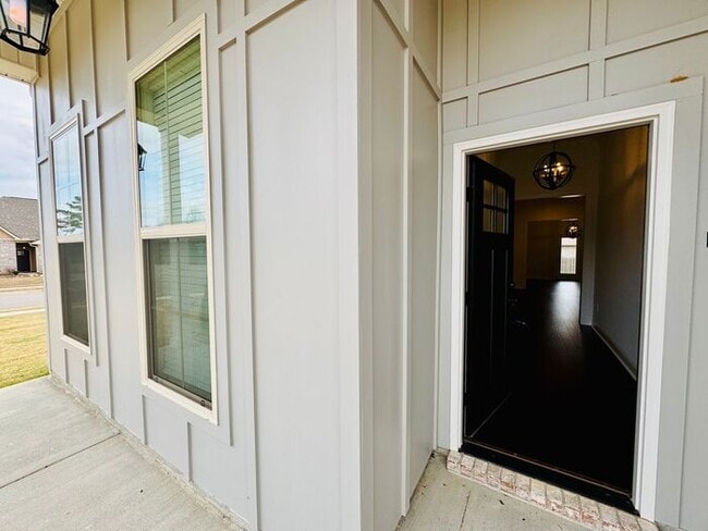 Photo - FENCED yard-great location at the base of Keel Mountain