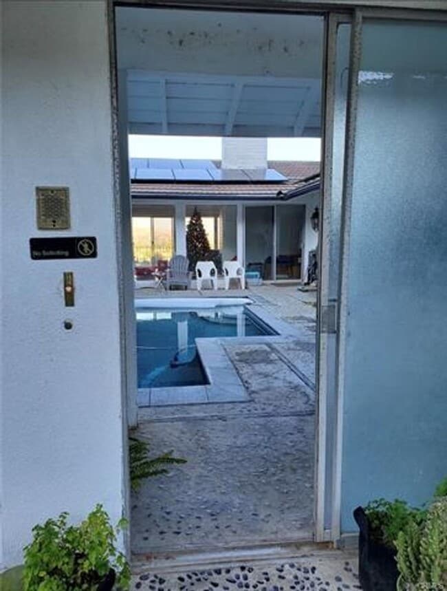 Photo - 15198 Darnell Dr