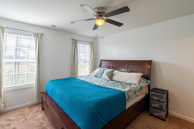 Photo - 151 Beacon Woods Dr Townhome