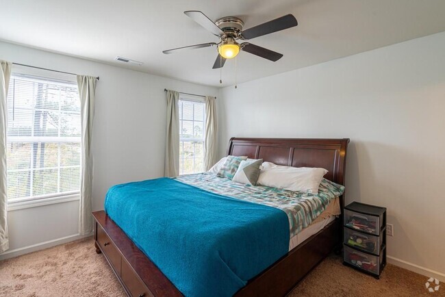 Building Photo - 151 Beacon Woods Dr Rental
