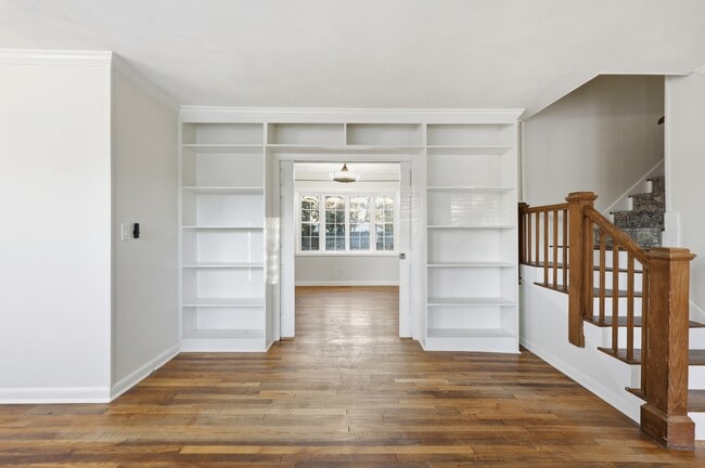 Photo - 130 Haven Dr