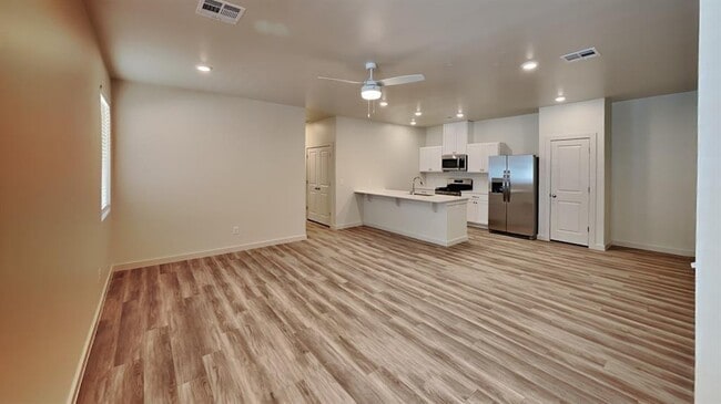 Photo - 3802 Franks Wy