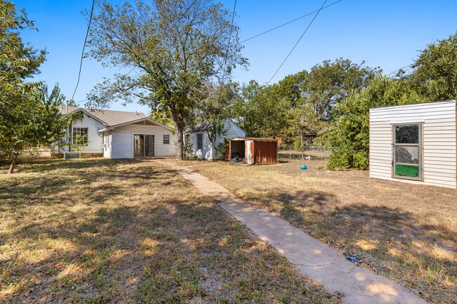 Photo - 618 Adams Ave