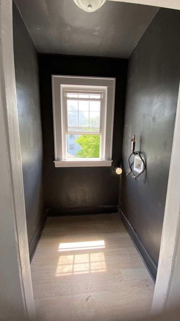 Photo - 9-11 Lois Pl