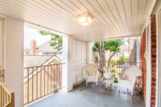 Photo - 1042 Augusta Dr Unit 1042
