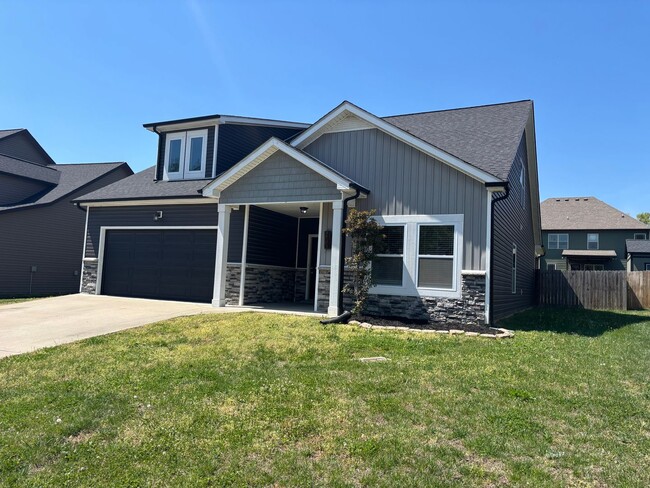 Photo - Spacious 4 Bedroom Home in Sango