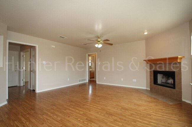 1209 Katelyn Cir
