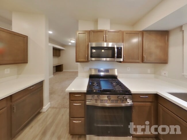 Photo - 4911 64th Ave W