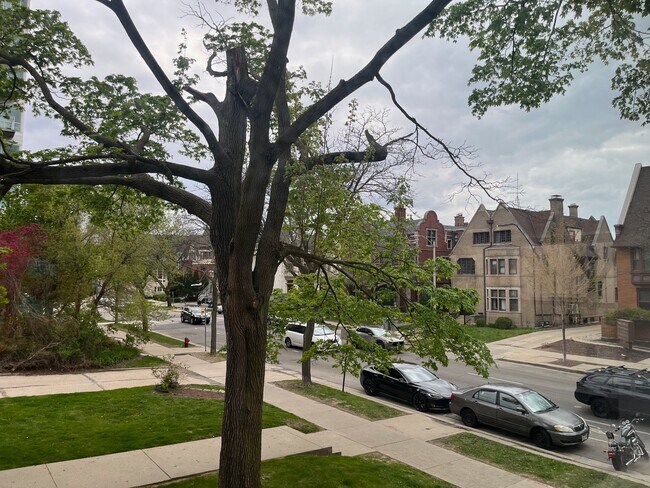 Photo - 1560 N Prospect Ave Unit 204