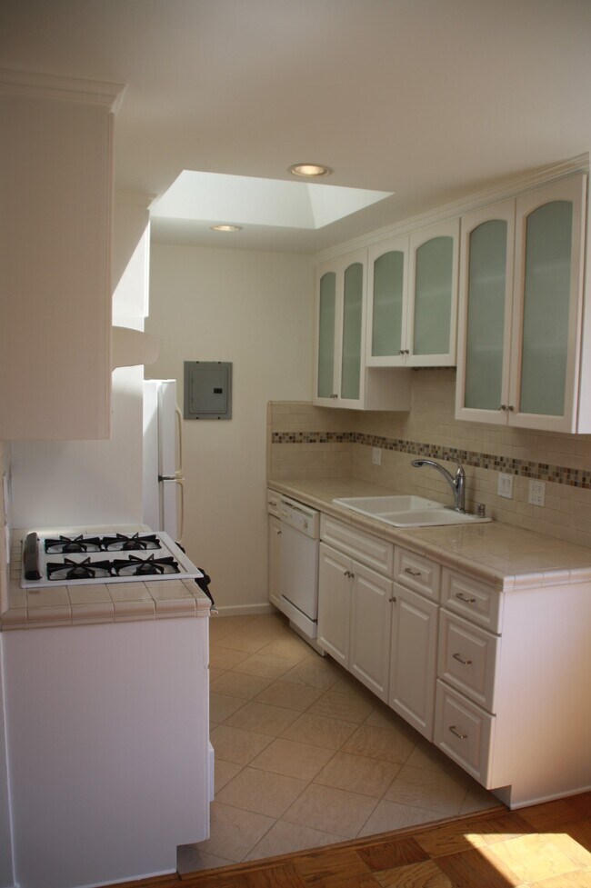 Photo - 629 Idaho Ave Unidad 20