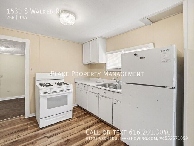 Photo - 1530 S Walker Rd