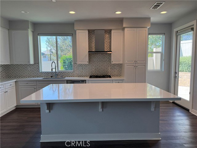Photo - 1596 Sweetgum Ln