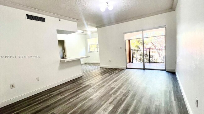 Photo - 11700 SW 2nd St Unit 13303