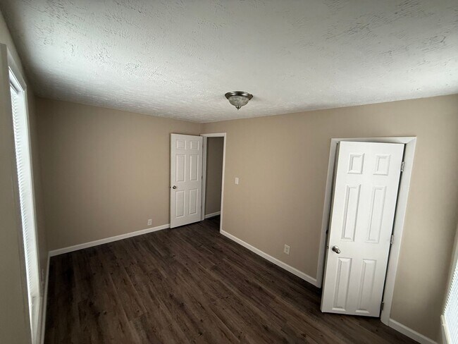 Photo - 223 S McKinley Ave Unit 1