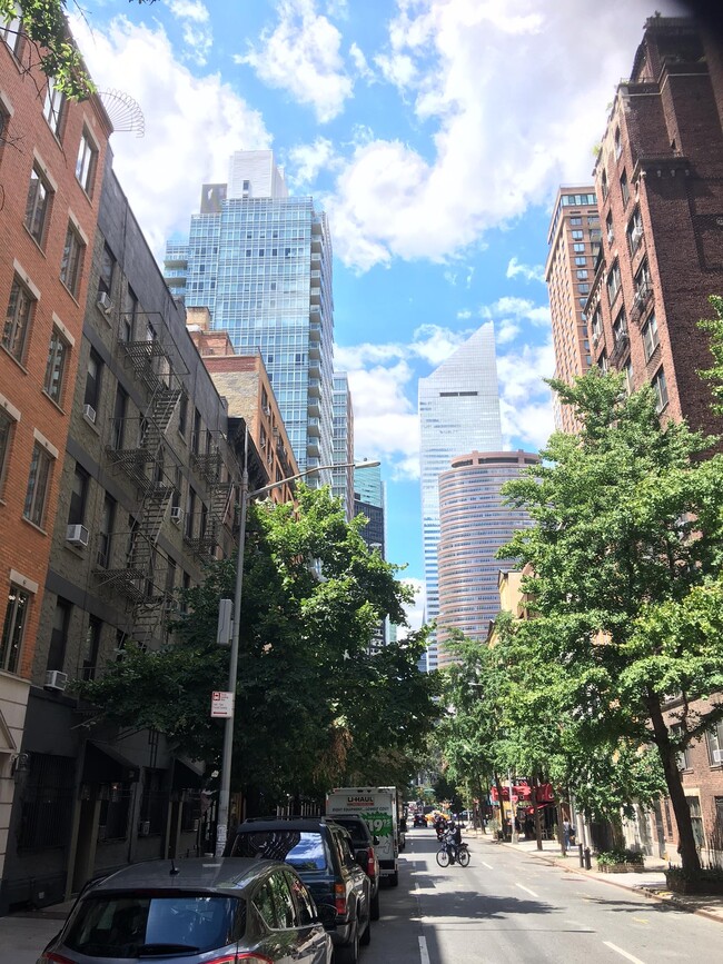 Photo - 334 E 53rd St Condo Unit 3A