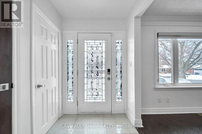 Photo - 202 Renforth Dr