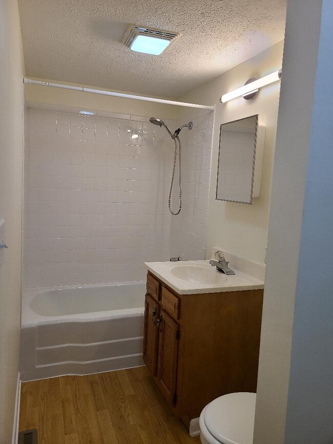 Photo - 3006 Elkdale Dr