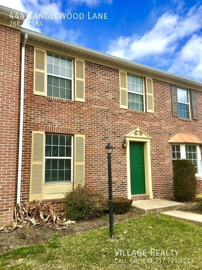 Photo - 444 Tanglewood Ln