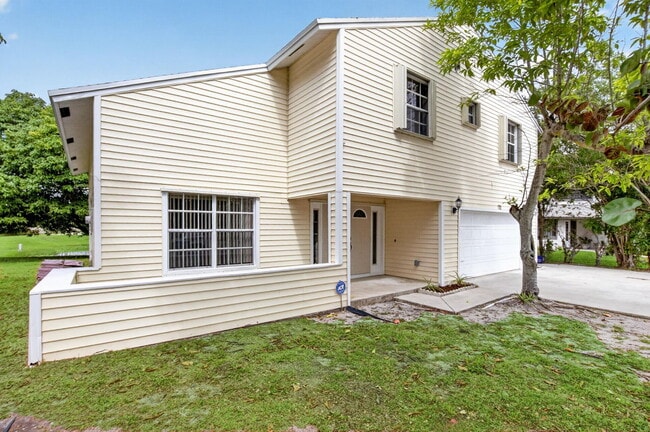Building Photo - 1751 Banyan Creek Ct