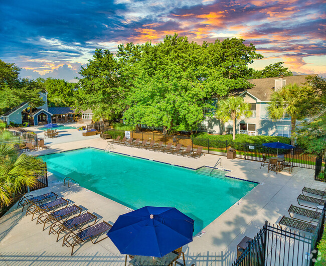 Building Photo - MAA James Island Rental