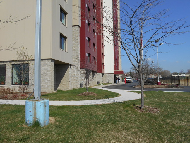 Photo - 8330 On The River - 62+