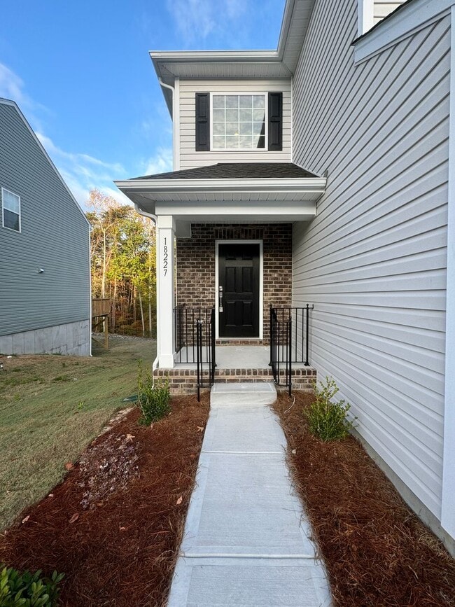 Photo - 4BR/2.5BA in Steel Creek's Brightwater Neighborhood