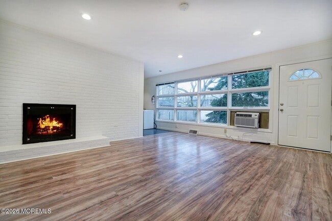 Photo - 59 Lakewood Rd