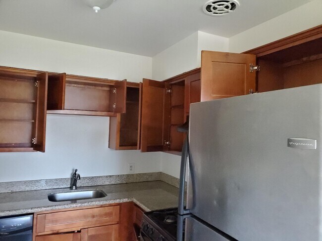 Photo - 2101 E Osborn Rd Unit 2