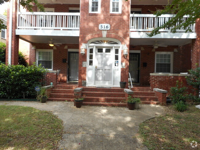 Building Photo - Renovated duplex in Historic Wesley Height... Rental