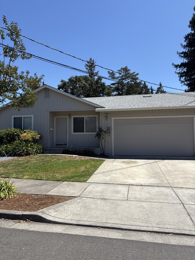 Photo - 936 Delport Ave House