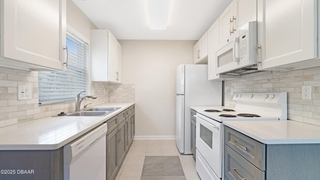 Photo - 840 Center Ave Unit 91