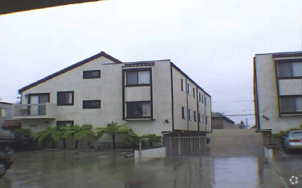 Photo - Gardena Commons