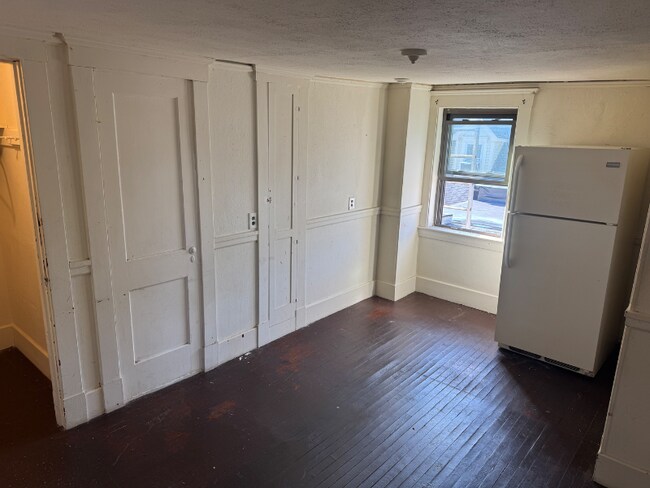 Photo - 215 Main St Unit 3A