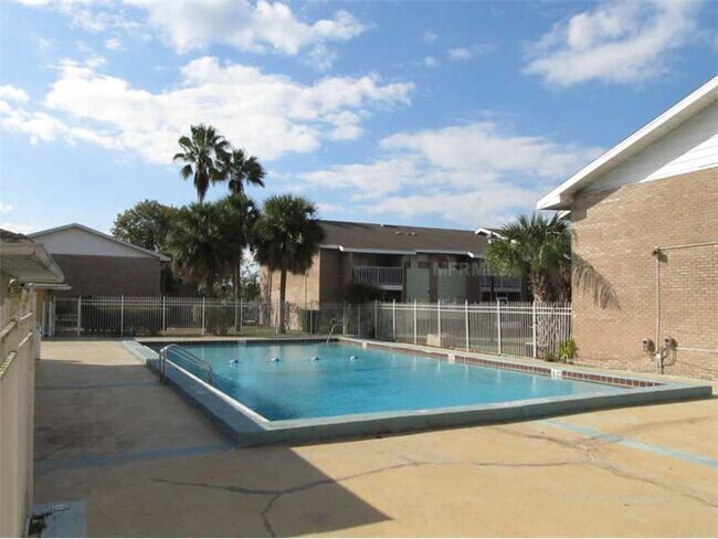 Photo - 2 Bed/1 Bath condo on Las Palmas at Sand Lake Community, Orlando. Unit B