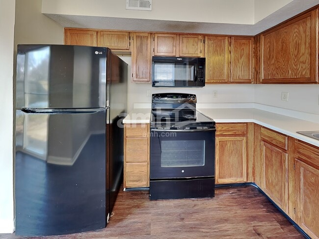 Photo - 9984 Waterside Dr