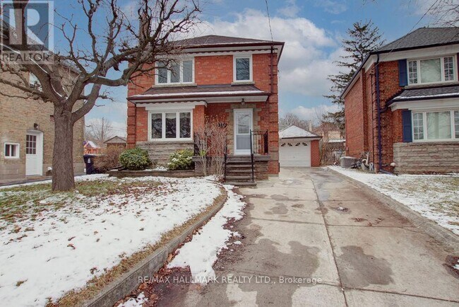 Photo - 51 Stamford Square S