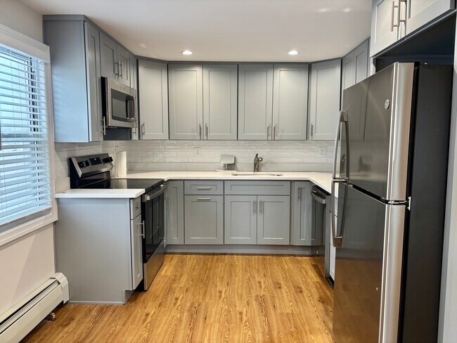 Photo - 6 Marwood Rd S