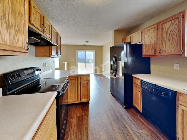 Photo - 5719 Wood Hollow Dr