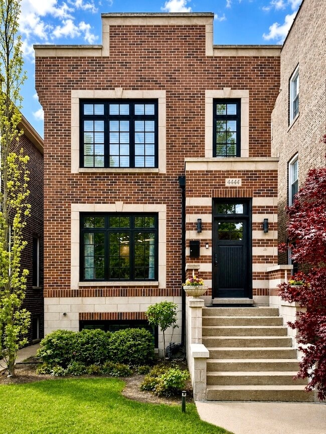 Building Photo - 4444 N Winchester Ave