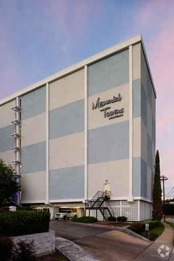 Building Photo - 5400 Memorial Dr Unit 614 Rental