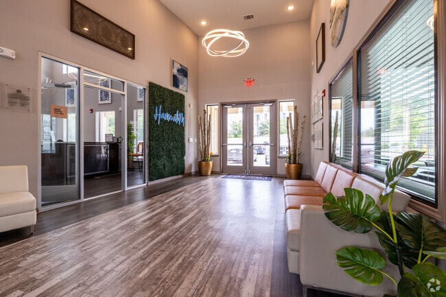 Leasing Office - Haven at M