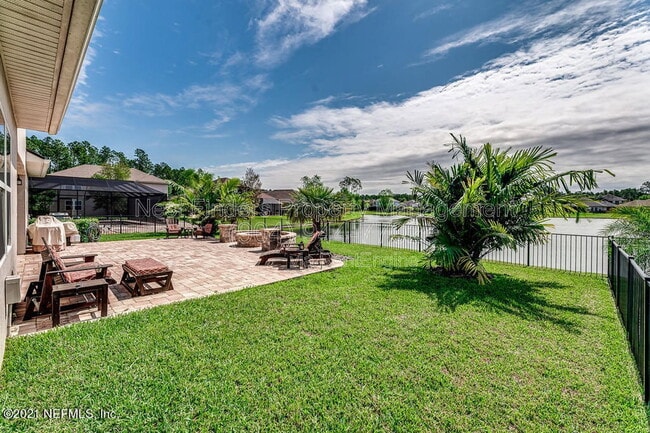 Photo - 115 Rockcreek Dr