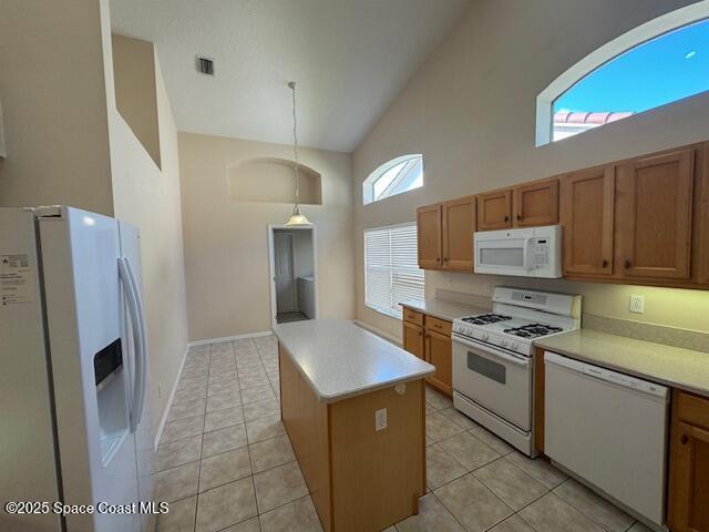 Photo - 369 Renaissance Ave