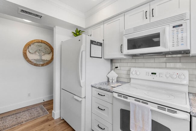 Photo - 2950 SE Ocean Blvd Unit 110-401