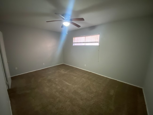 Photo - 1617 S Van Buren St Unit 4