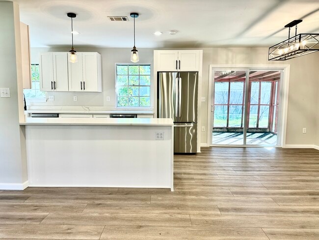 Photo - 7615 Long Meadow Ln